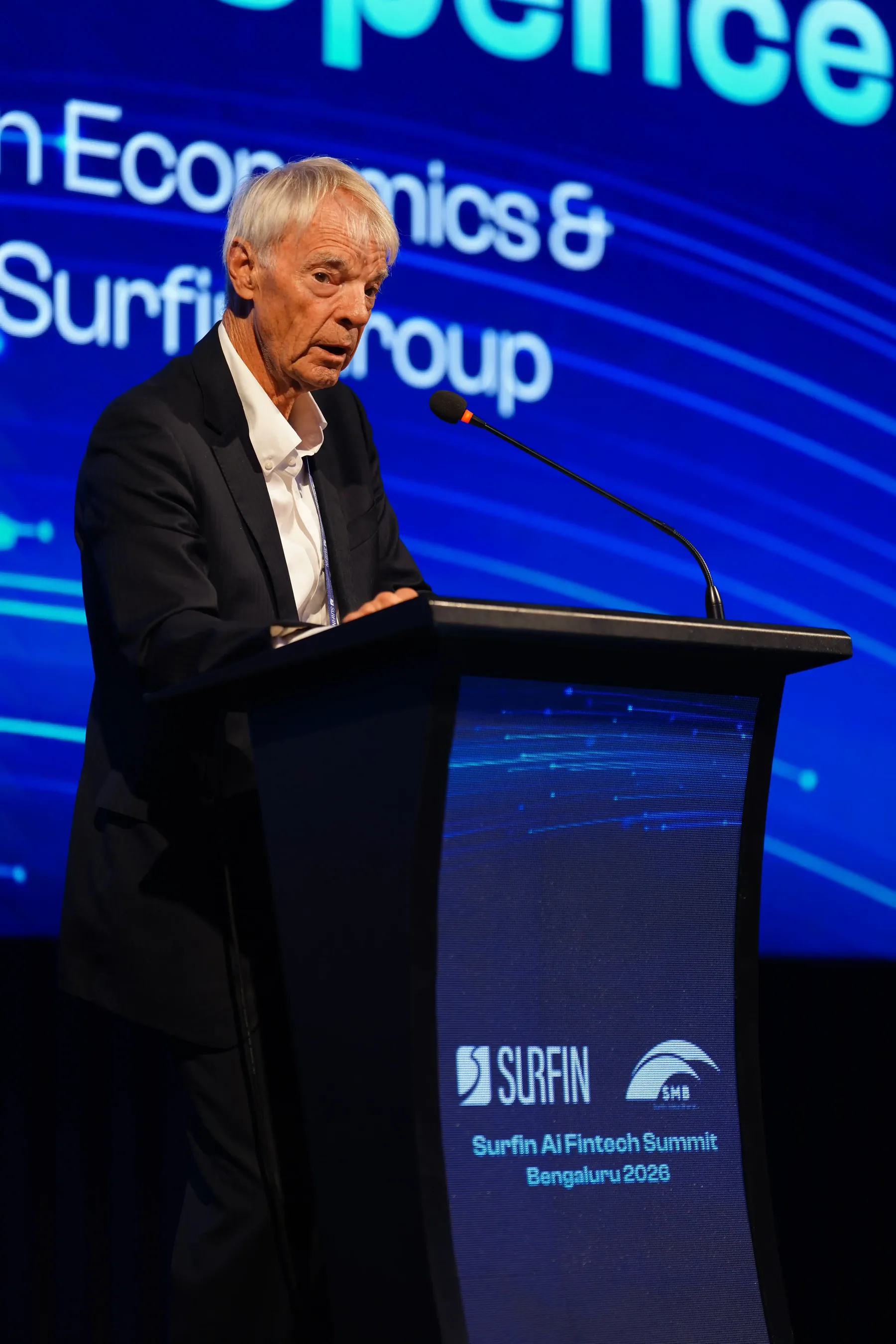 Surfin gallery photo 4